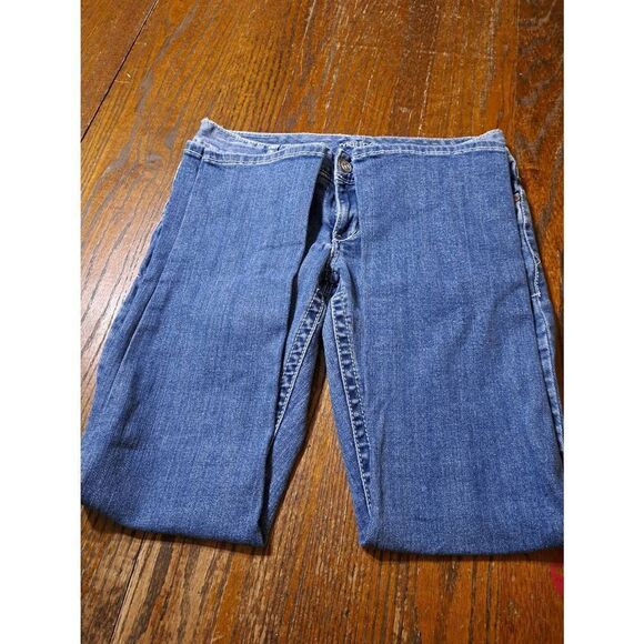 Size 5/6 Short Maurices Distressed Denim Blue Jeans with Pockets and Belt Loops - Picture 5 of 8